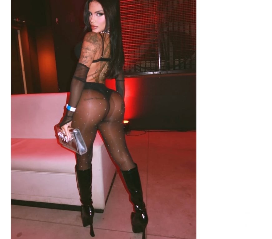 Escorts Kent Dartford - Photos for MEGA PORN STAR PARTY GIRL