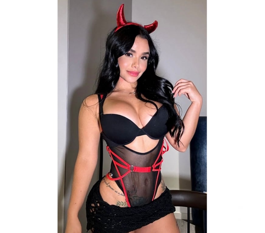 Escorts Buckinghamshire Milton Keynes - Photos for 🍭LIA A STUDENT🍭NEW🔥FEW DAYS⏱️TEXT ME