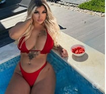 KELLY🍑 NEW IN TOWN