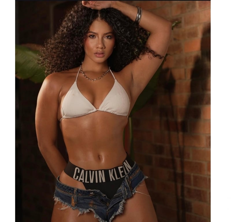 Escorts North West London Harrow - Photos for LUNA♡ Available ♡ PARTY 🥳 🎉 ✨️