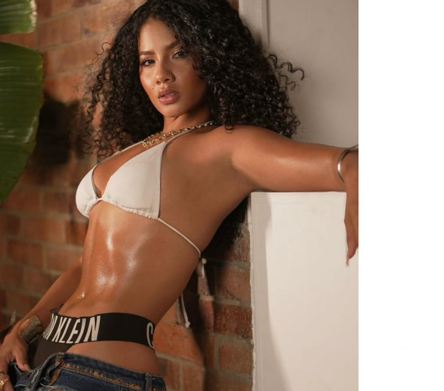 Escorts North West London Harrow - Photos for LUNA♡ Available ♡ PARTY 🥳 🎉 ✨️