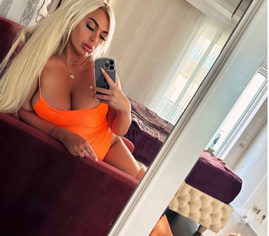 Escorts Hertfordshire Dacorum - Photos for 𖤐𐦍☾💙SUPER SEXY❤️NO DEPOSIT ☪︎𖤐