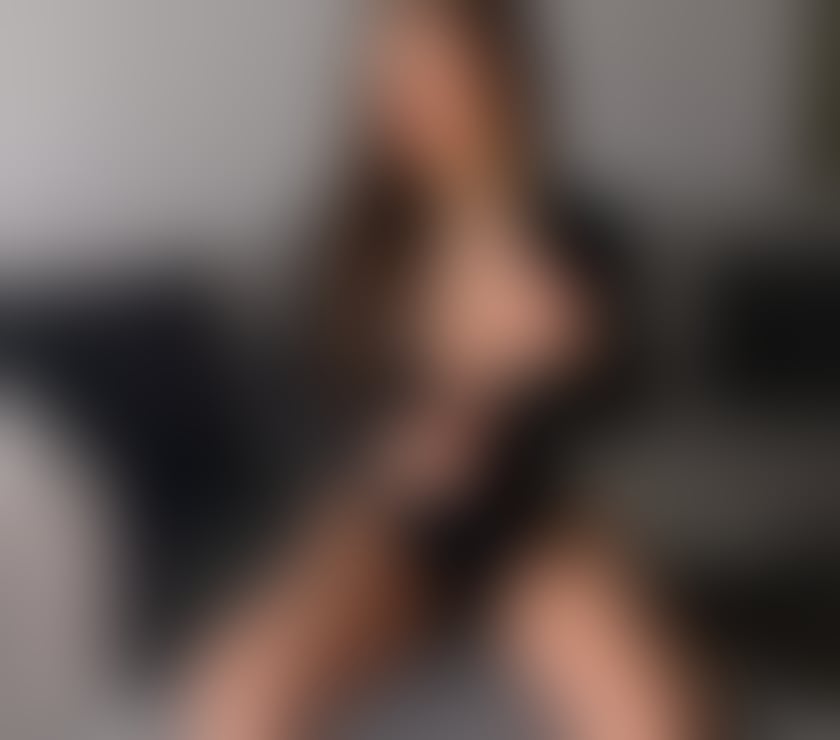 Escort Portsmouth City Centre Portsmouth - Photos for YZA 💙NEW PARTY GIRL IN TOWN 💙🍾🍾