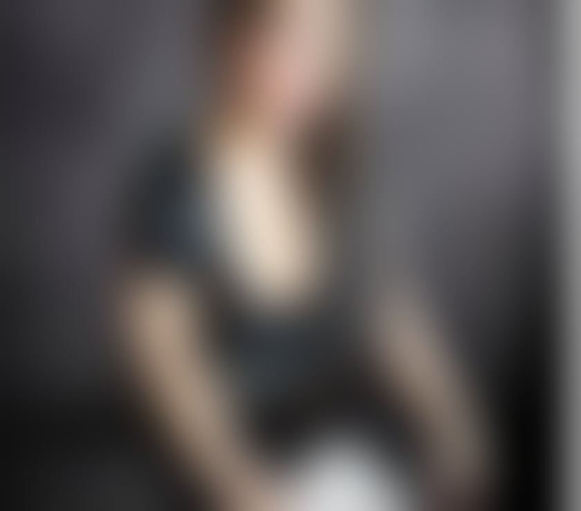 Escorts Surrey Surrey Heath - Photos for Busty Curvy Sexy Thai TS Ladyboy with a Lovely Surprise 🔥