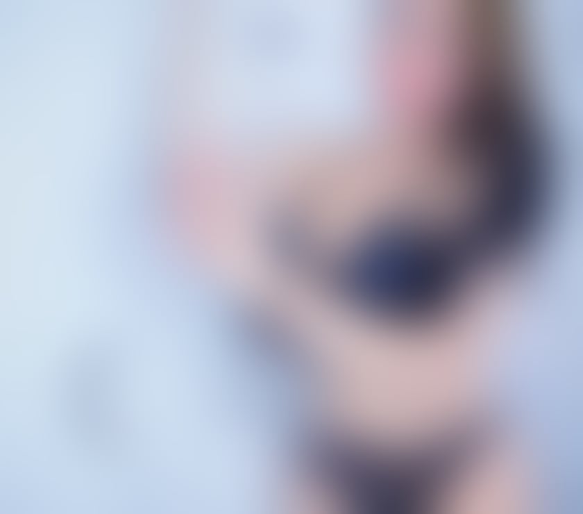 Escorts Surrey Surrey Heath - Photos for Busty Curvy Sexy Thai TS Ladyboy with a Lovely Surprise 🔥