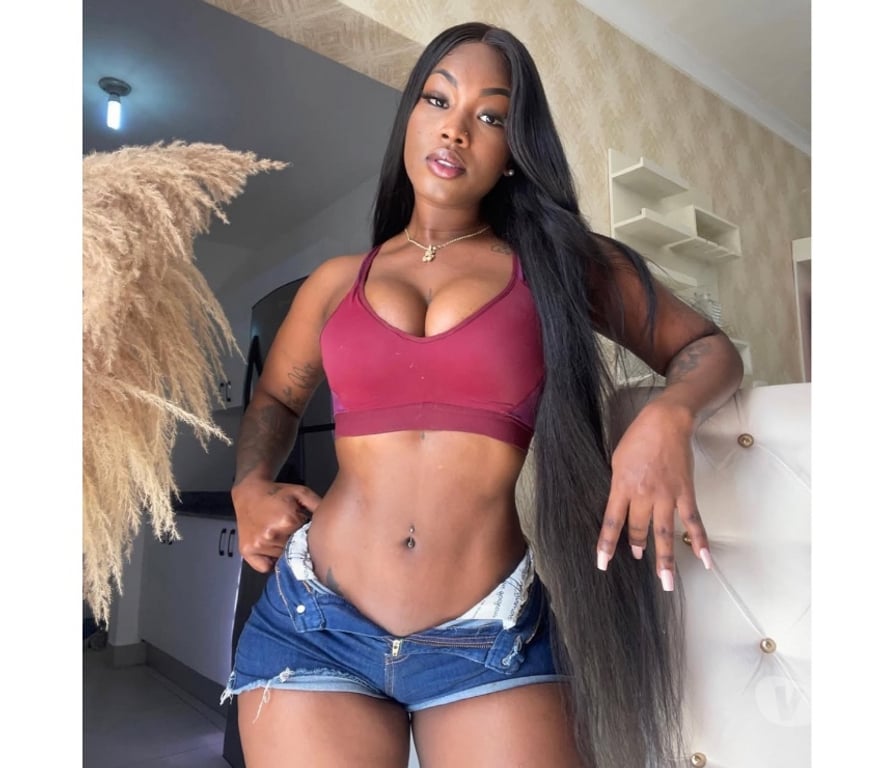 Escorts Norfolk King's Lynn and West Norfolk - Photos for Charming, discreet woman with a captivating smile✨