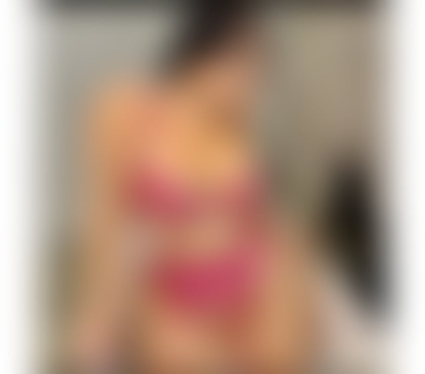 Escorts Lincoln City Centre Lincoln - Photos for 🫦SARAH🫦THE 🫦BEST 🫦sLOPPY BJ