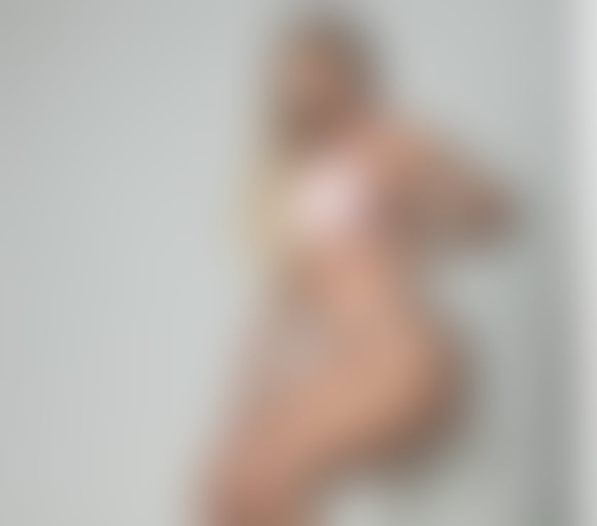 Vip Escorts & Erotic Massage Romford Havering - Photos for SEXY BLONDE 🔥 TOP SERVICES💎 VIP MOMENTS ✨