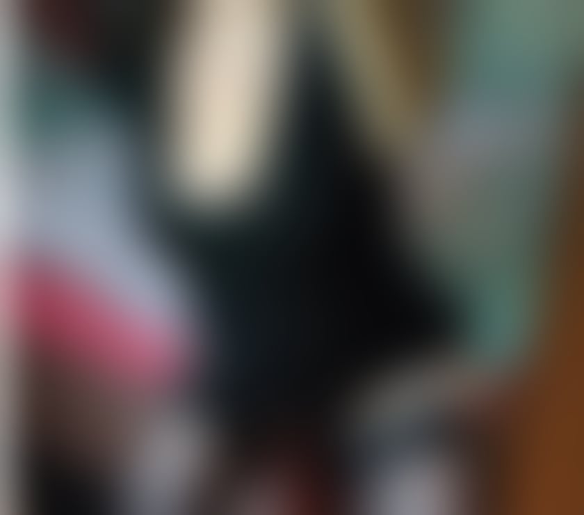 Genuine relaxed GFE with a sensual, friendly British woman