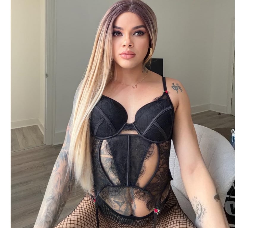 Escorts Cheshire East Crewe - Cheshire East - Photos for Very Feminine Brazilian Ts 💄 Sweet and Real