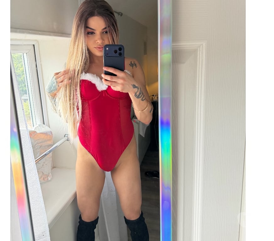 Escorts Cheshire East Crewe - Cheshire East - Photos for Very Feminine Brazilian Ts 💄 Sweet and Real