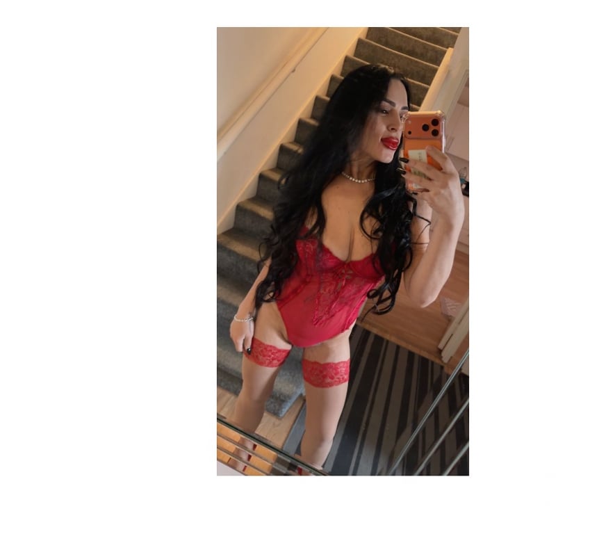 Escorts Surrey Epsom and Ewell - Photos for 🇧🇷Angelina Brazilian party girl 💯 GFE🍾🎉