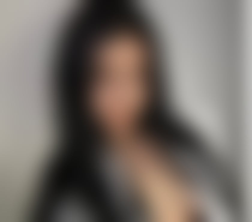 Escorts Bristol City Centre Bristol - Photos for American 🇺🇸 Born Korean ❣️