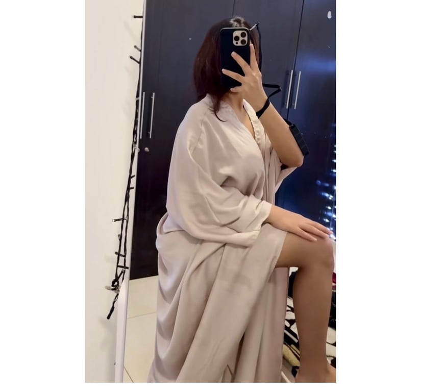 Escorts Lancashire Preston - Photos for OUTCALLS ONLY- British Indian Hijabi Goddess(GFE+ content)