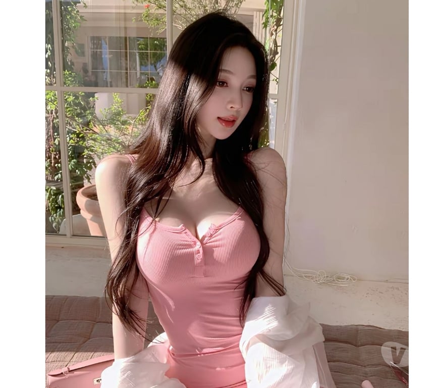 Escorts Glasgow Glasgow City Centre - Glasgow - Photos for (24H)🌸 Sweet Companion • Relaxed & Caring 🌸