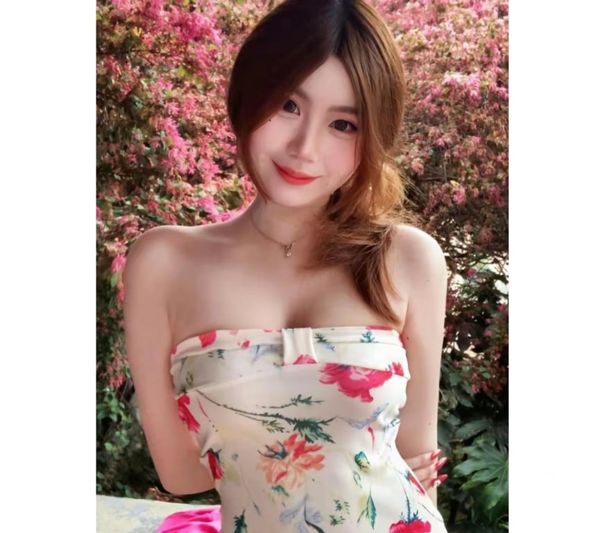 Escorts Glasgow Glasgow City Centre - Glasgow - Photos for (24H)💎 Exclusive Companion • Intimate & Classy 💎