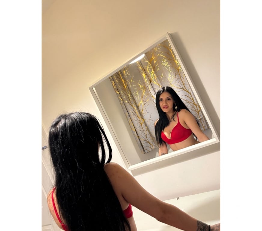 Escorts North London Bounds Green - North London - Photos for ✅New In Town Denisa Party Girls!💯