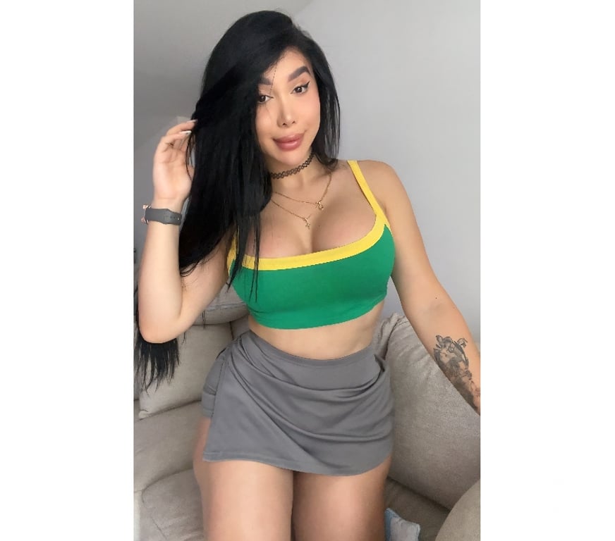 Trans Escorts West Yorkshire Leeds - Photos for The best party with your naughty t girl❤️bombshel