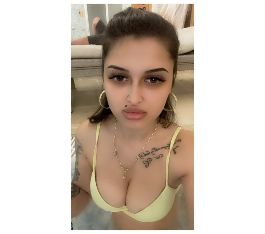 Escorts Essex Chelmsford - Photos for Selen new party girl in town real 💯