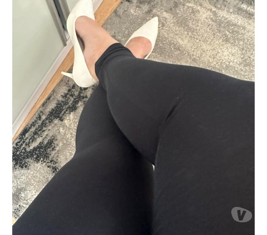 Escorts East London Goodmayes Station - East London - Photos for Amanda Horny Milf big natural boob's gfe massage relax