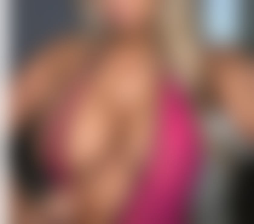 Escorts East London Havering - Photos for PARTY MILF IN TOWN FIRST TOWN IN ROMFORD