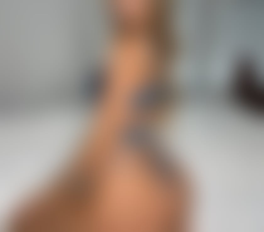 Escorts East London Havering - Photos for PARTY MILF IN TOWN FIRST TOWN IN ROMFORD