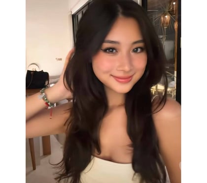 Escort Old Aberdeen Aberdeen - Photos for 🌸 Caring Companion • Relaxed & Private 🌸