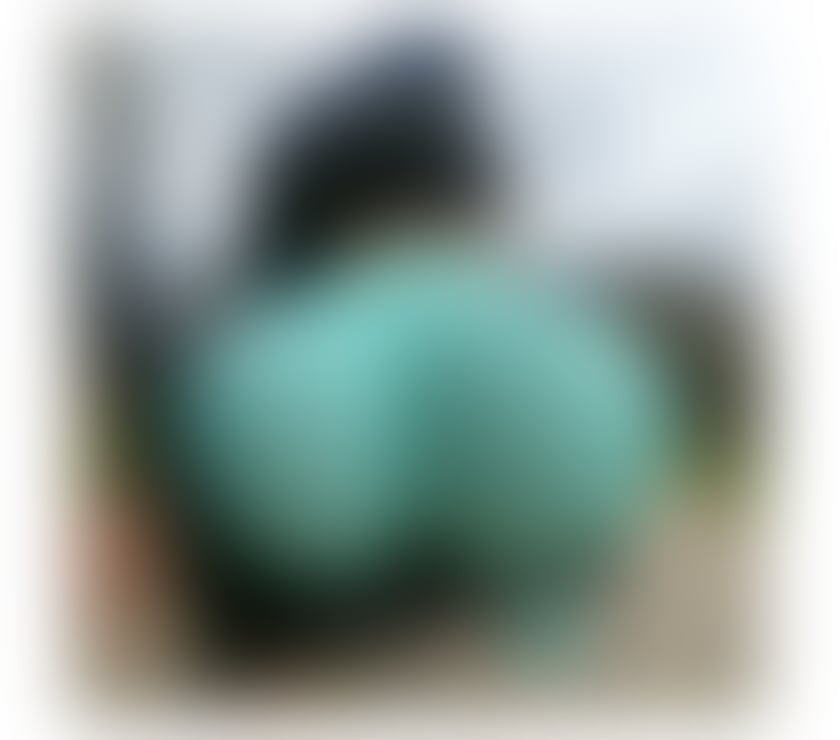 Escorts Surrey Woking - Photos for BRUNETTE HOT MASSAGE💆🏻NO REGRET🔥RIMMING