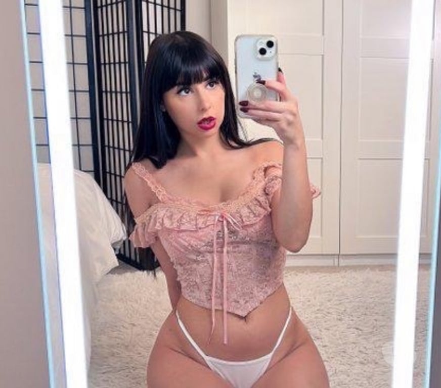 Trans Escorts East London Seven Kings - East London - Photos for SOFHIA NAUGHTY 😈 YOUR THE BEST