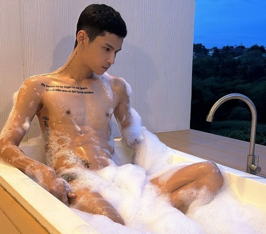  Gay massage Kent Medway - Kent - Photos for ♂️THAI GAY BOY JR IN CHATHAM🍌REAL PHOTO