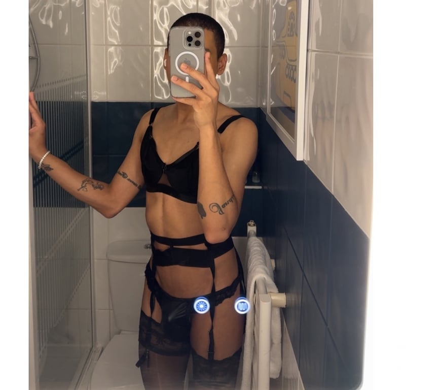 Trans Escorts Greater Manchester Manchester - Photos for 👠 Feemboy Brazilian 😈 party 🎉