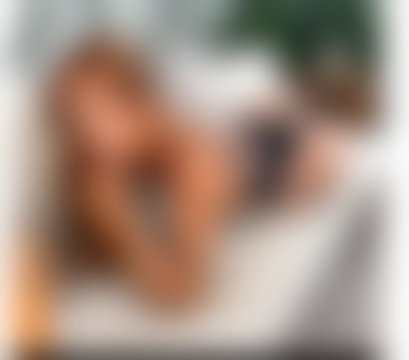 Escorts Bolton City Centre Bolton - Photos for Melyssa 19yrs Bombshell Party🥂Baby Face🍭Horny-OWO💦