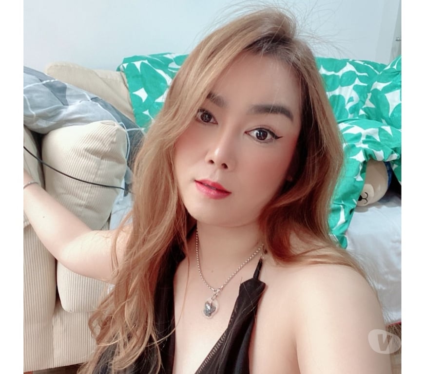 Escorts West Midlands Solihull - Photos for Emmie professional Thai Massage And Body To Body😘