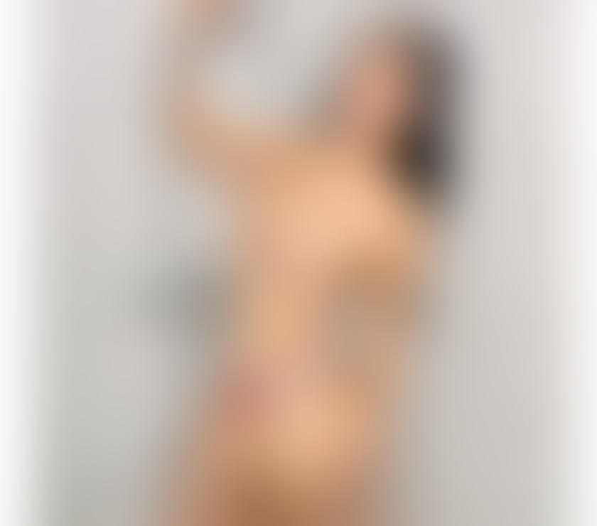 Escorts South East London Croydon - Photos for Hot escort available