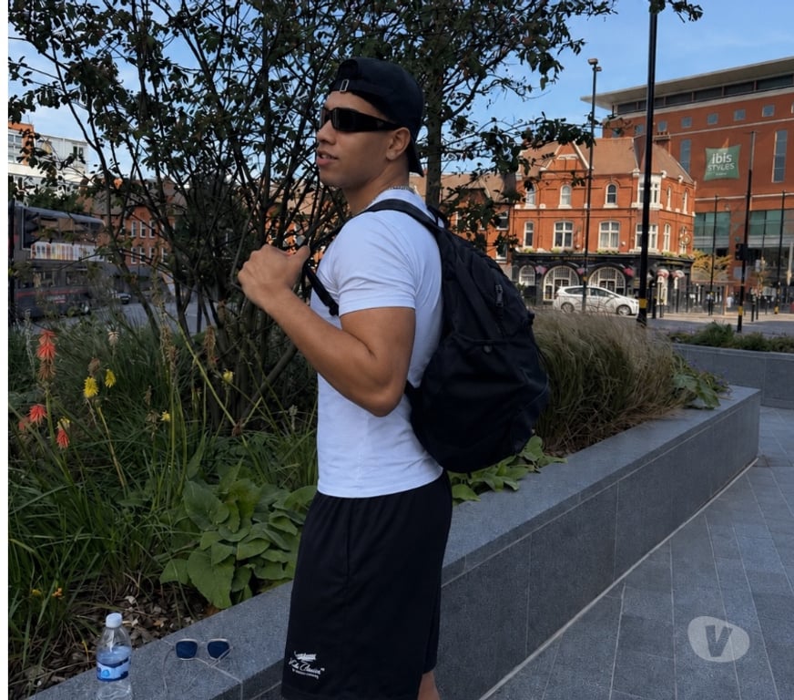 Gay massage West Yorkshire Leeds - Photos for Lucca Brazilian Lad 🇧🇷