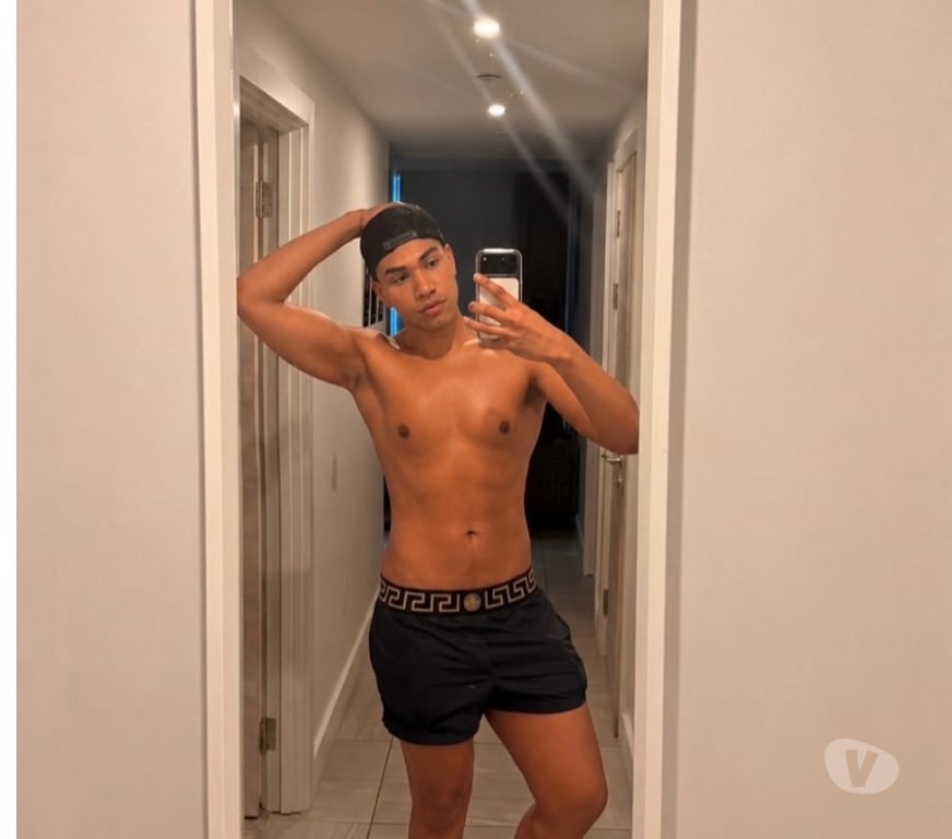  Gay massage West Yorkshire Leeds - Photos for Lucca Brazilian Lad 🇧🇷