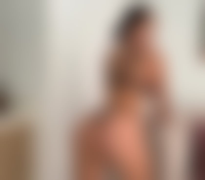 Escorts Brent Wembley - Brent - Photos for ✨NEW IN TOWN✨PARTY GIRL🥂🍾 CALL ME📲