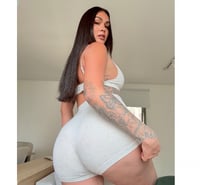 TALL GIRL XXL NOW 👅💦🍑🍆