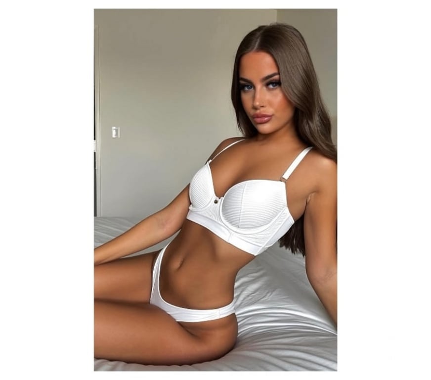 Escorts West Yorkshire Leeds - Photos for 🍭 EMY🍭 SEXY GIRL 💜NO REGRETS💯