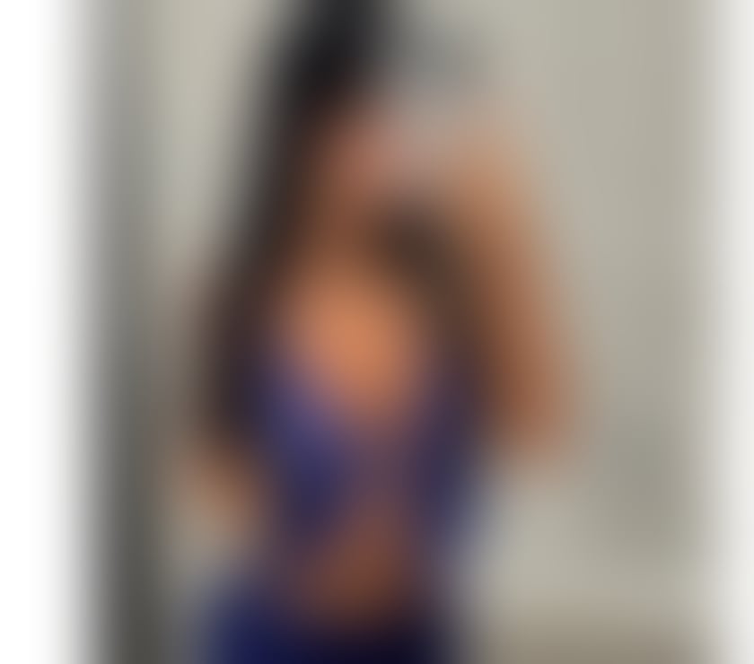 Photos for CLOE FILIPINA PARTY GIRL🇵🇭