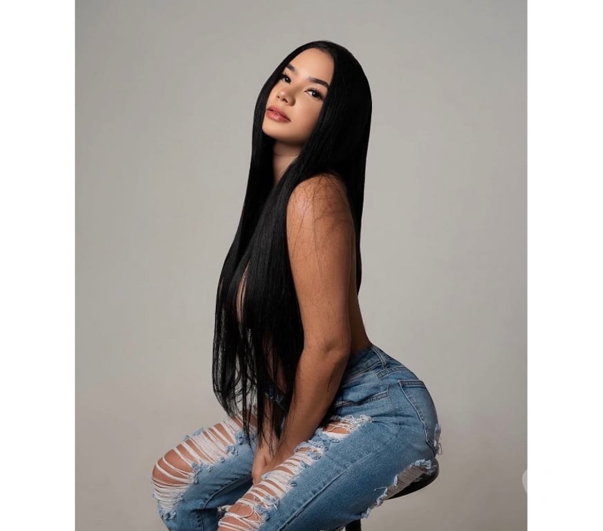 Escorts South East London New Cross - South East London - Photos for AFFECTIONATE SEXY & CHARMING BRUNETTE 🔥😍