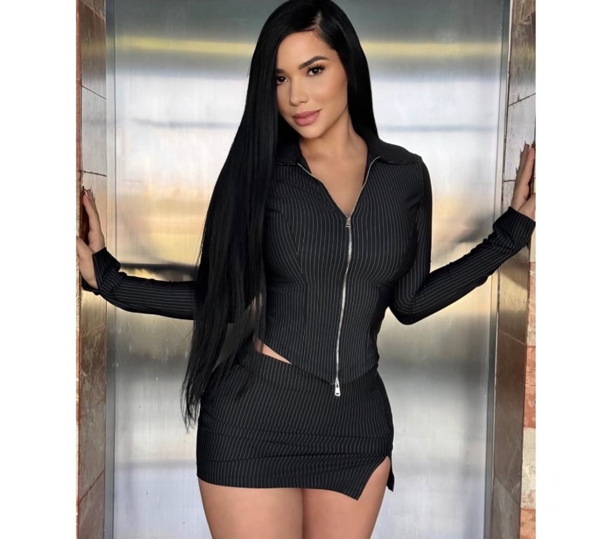 Escorts South East London New Cross - South East London - Photos for AFFECTIONATE SEXY & CHARMING BRUNETTE 🔥😍