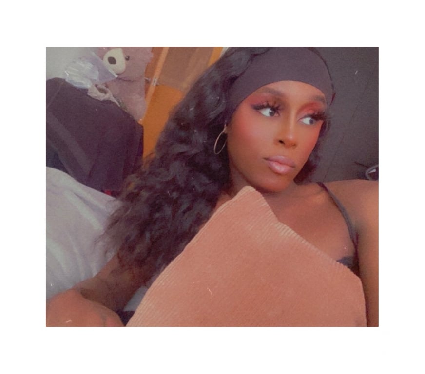 Trans Escorts West Yorkshire Leeds - Photos for Black TS visiting Leeds with 8 inches