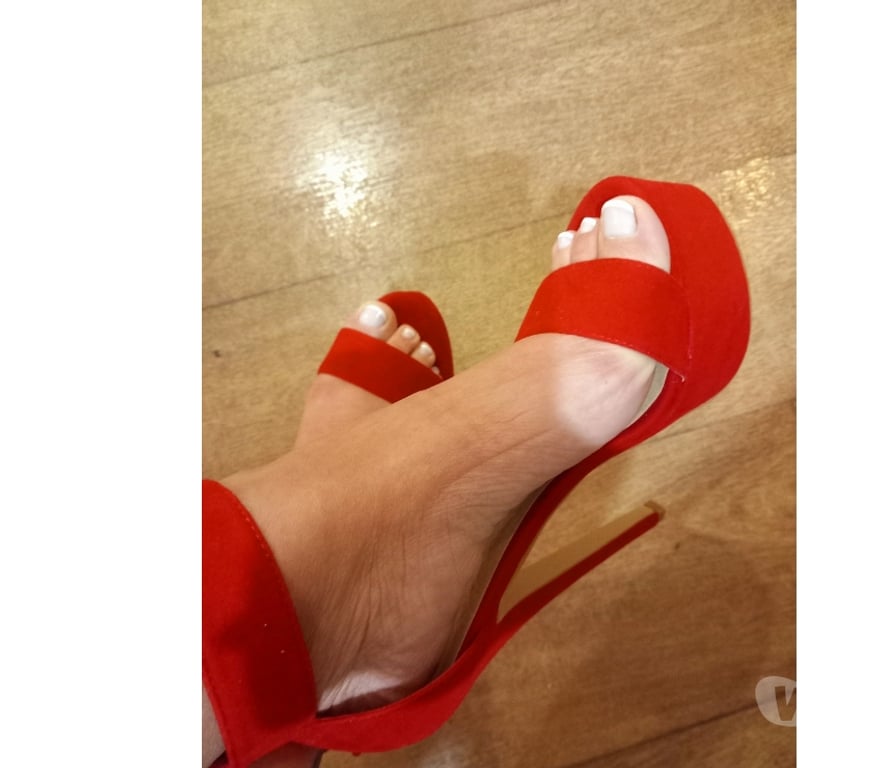 Escorts East London Redbridge - Photos for NORA 😘Best Party Girl 😘Sloopy Bj