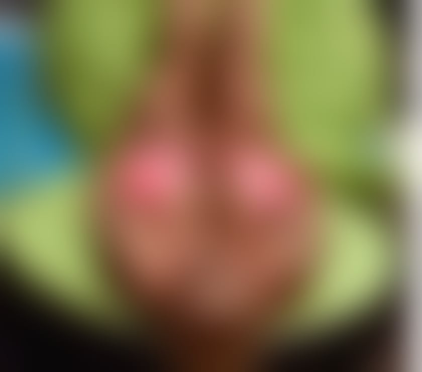 Escorts East London Stratford - East London - Photos for Mature Laura❤Natural big boobs💋Last day April 23th