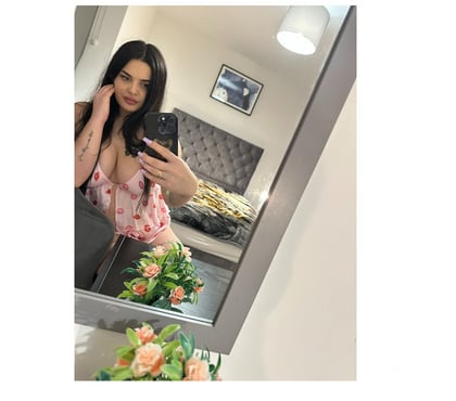 Escorts Bradford City Centre Bradford - Photos for Hi love , I,m Emma