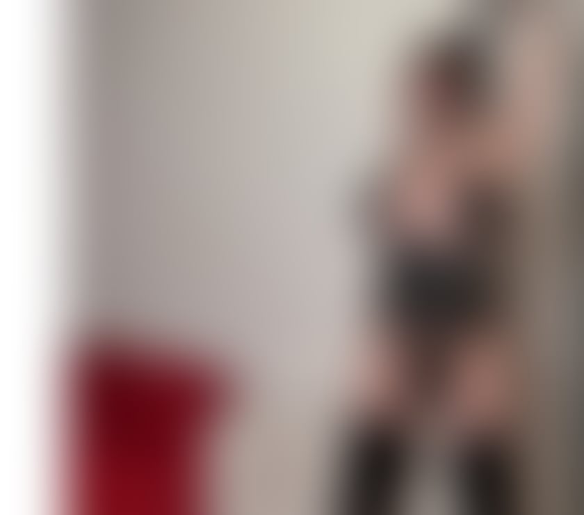 Trans Escorts East London Blackwall - East London - Photos for TS TSUNAMI DOMINANT