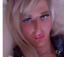 BEAUTIFUL BLONDE PARTY TV ESCORT AVAILABLE NOW IN SHEFFIELD