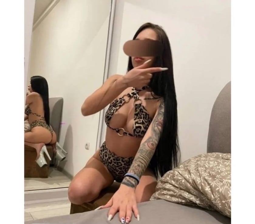 Private Escorts Worksop Bassetlaw - Photos for Charming Brunette Refined Discreet & Irresistib💎🔝