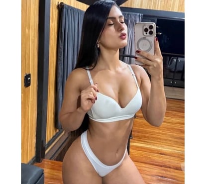 Escorts South Croydon Croydon - Photos for Nicol ❤️❤️ Serrat Girl with a Big Ass